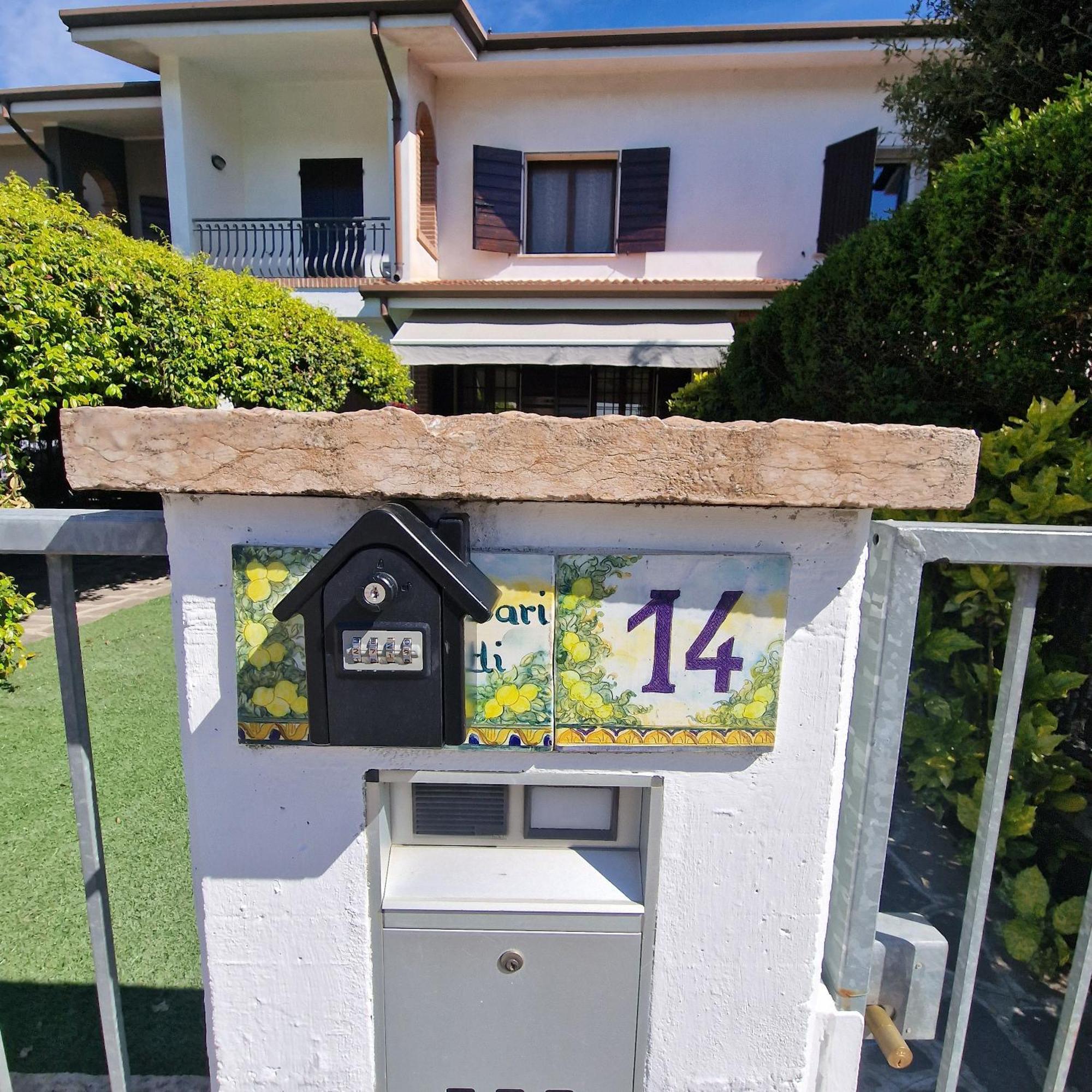 바놀로 산 비토 Residenza Vittoria 빌라 외부 사진